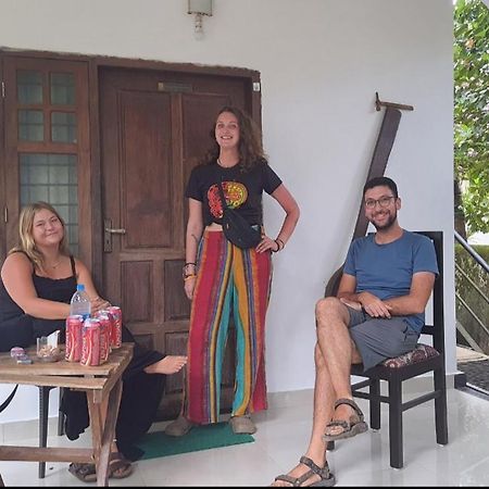 Abru'S Holidays International Travelers Alappuzha Exteriér fotografie